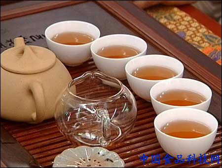 养生保健:饮茶20大禁忌 方法不当能要命(4)_医药_江苏频道__中国青年网